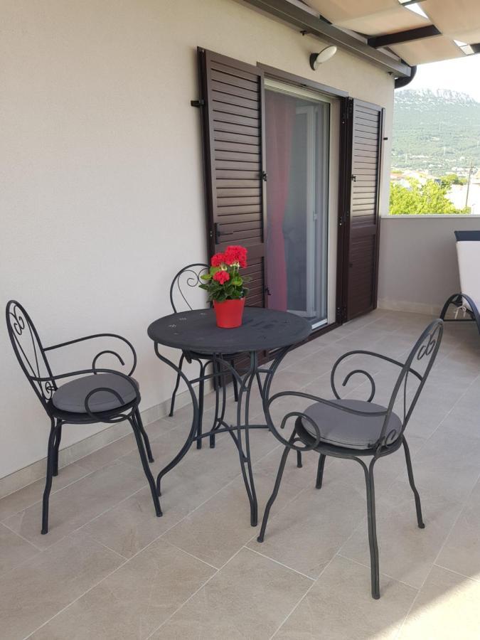 Villa Fides With Private Pool, Garden And Sea View Kaštel Novi Eksteriør bilde